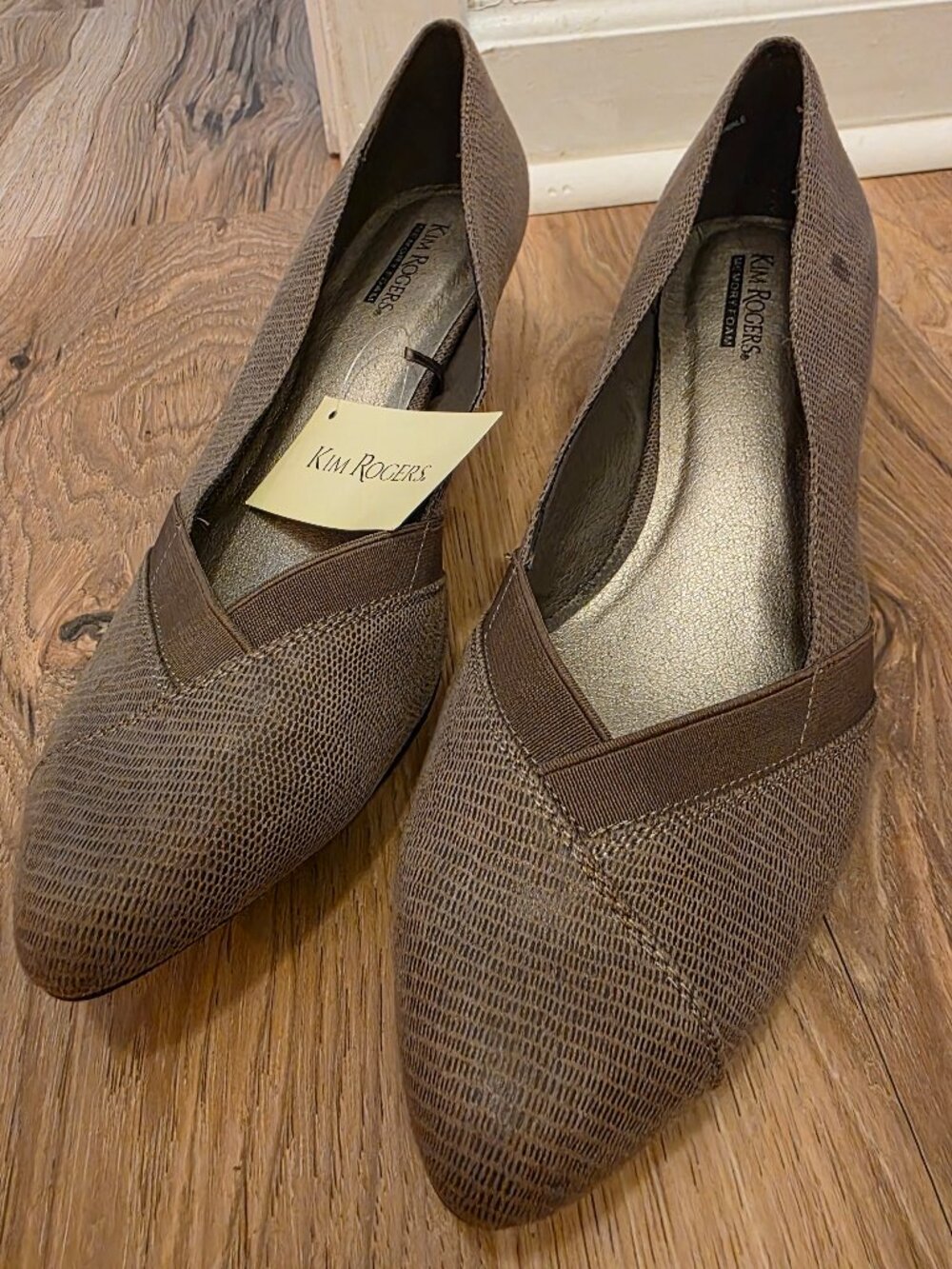 Kim Rogers Brown Textured Low Heel Pumps Women's 10M - NWT
